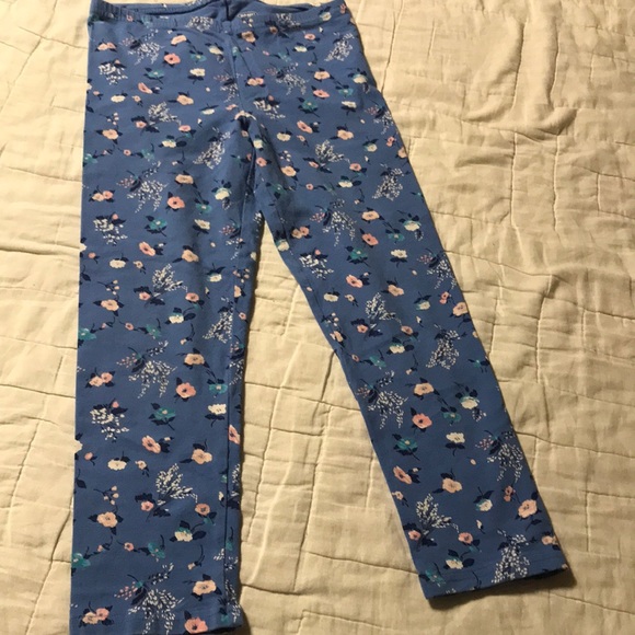 Girls Old Navy outfit - Picture 3 of 3